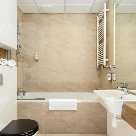 Appart hôtel Vola 4*