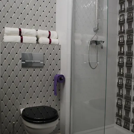 Aparthotel Vola 4*
